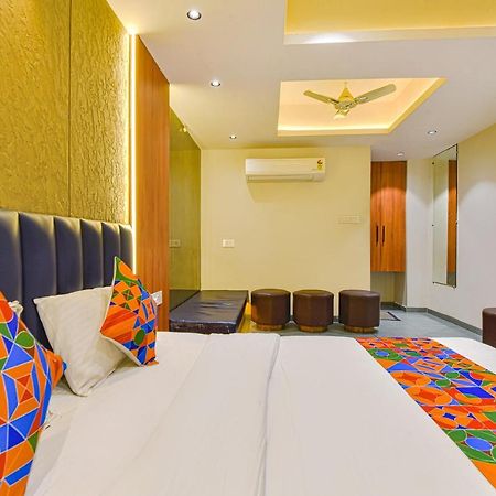 Fabhotel Udhna Inn, Near Udhna Junction Surat Zewnętrze zdjęcie